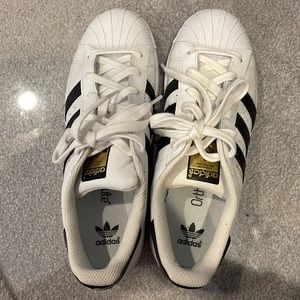 Adidas superstar
